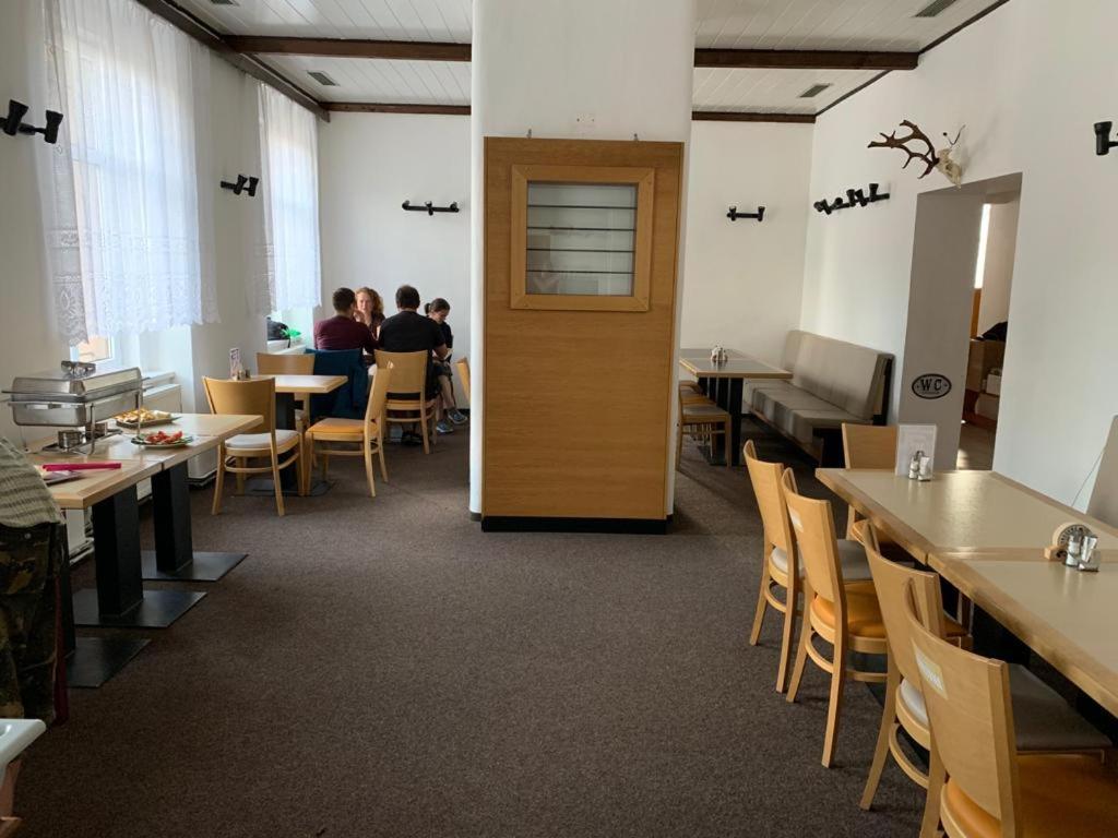 Pivovar Malý Janek - Penzion s pivovarem Jince Exteriér fotografie